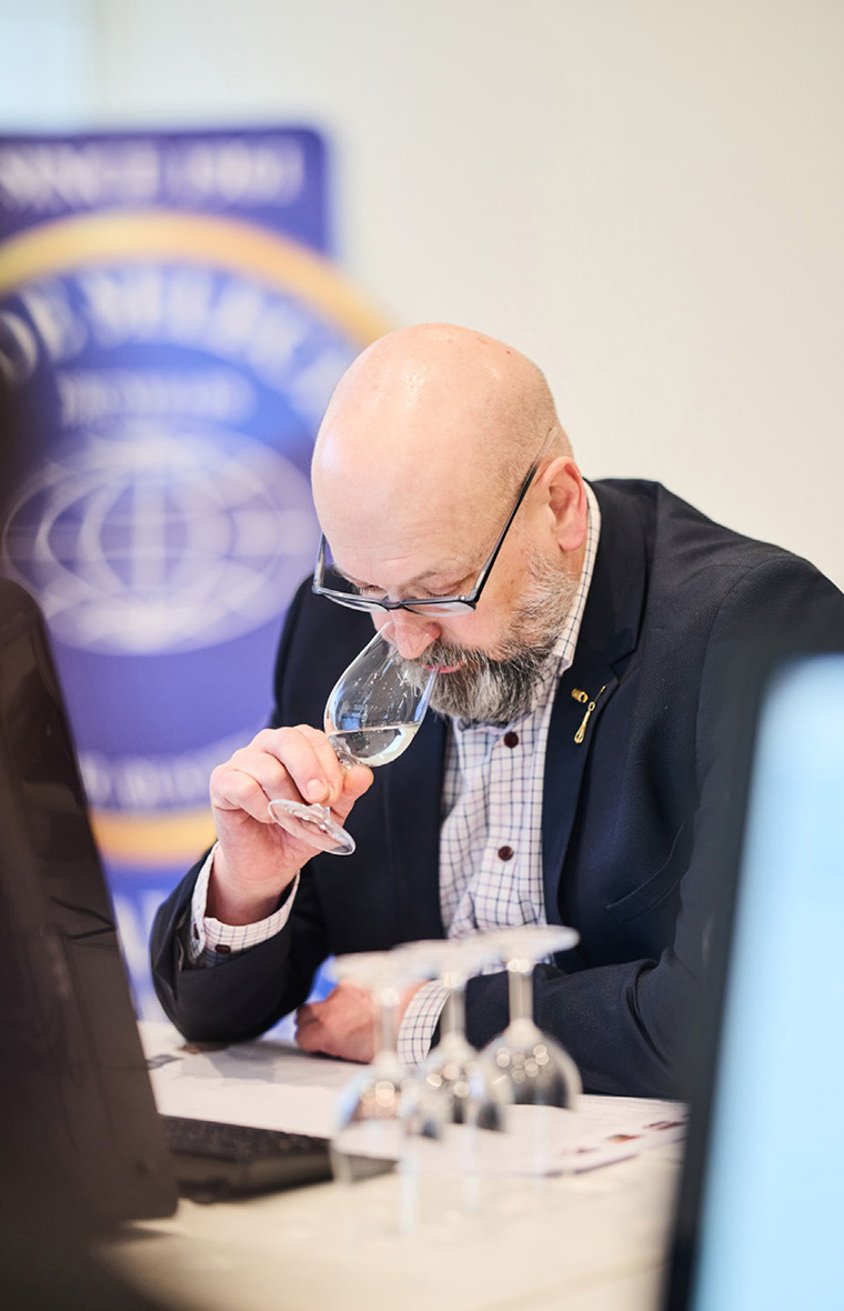 モンドセレクション審査イメージ画像01